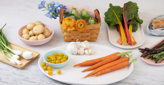 Plates & Trays